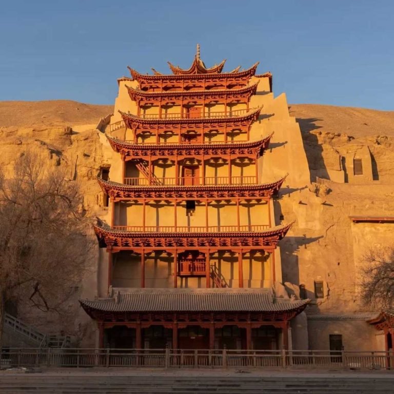 Mogao-Caves