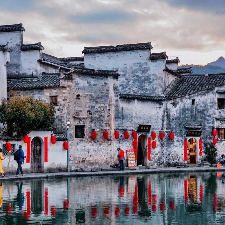 Mount-Huang-Hongcun